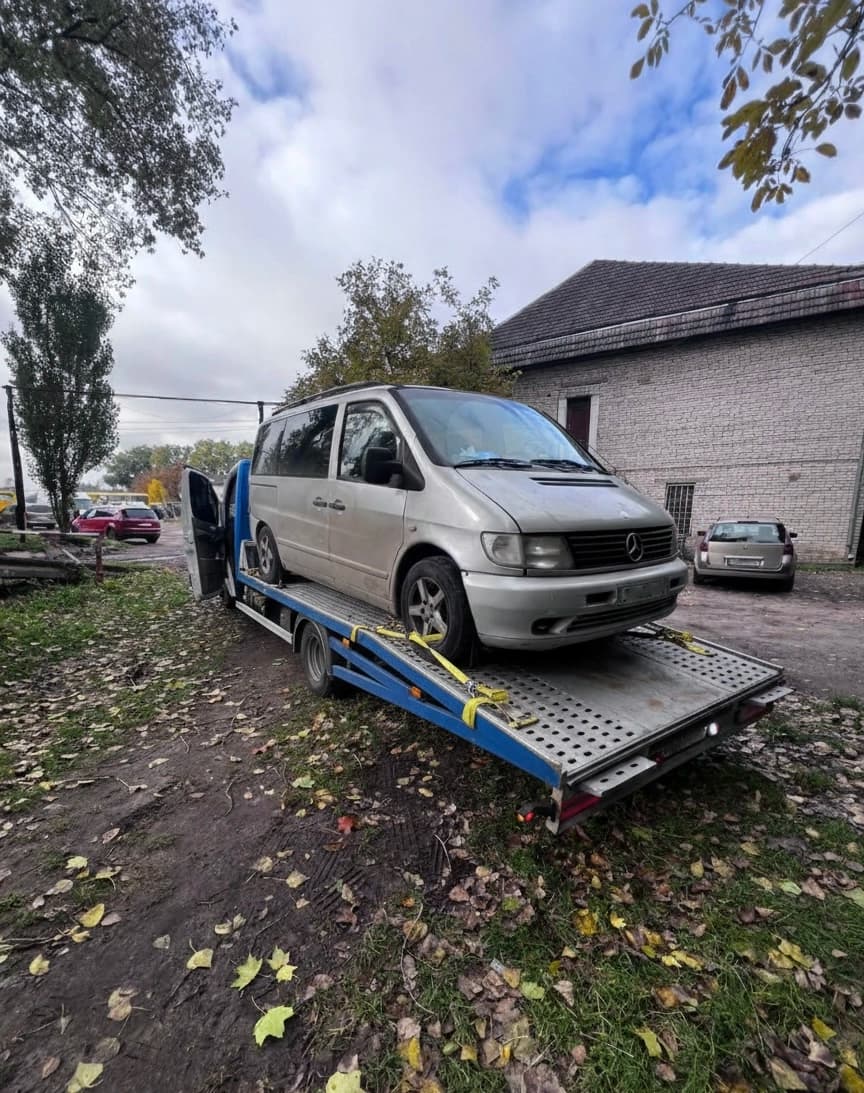 Перевезення авто без номерів або документів